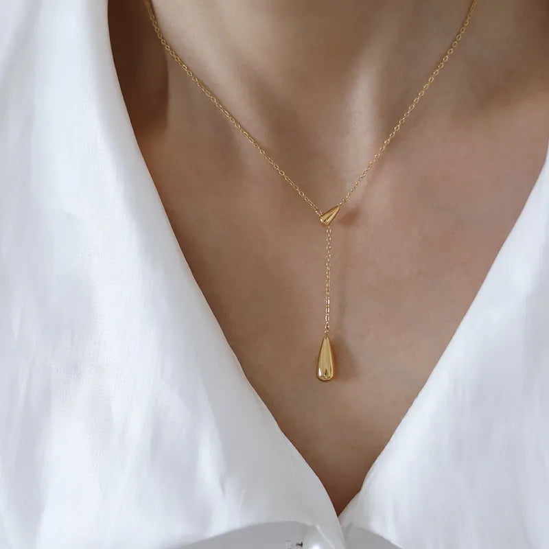 GOLDEN DROP NECKLACE