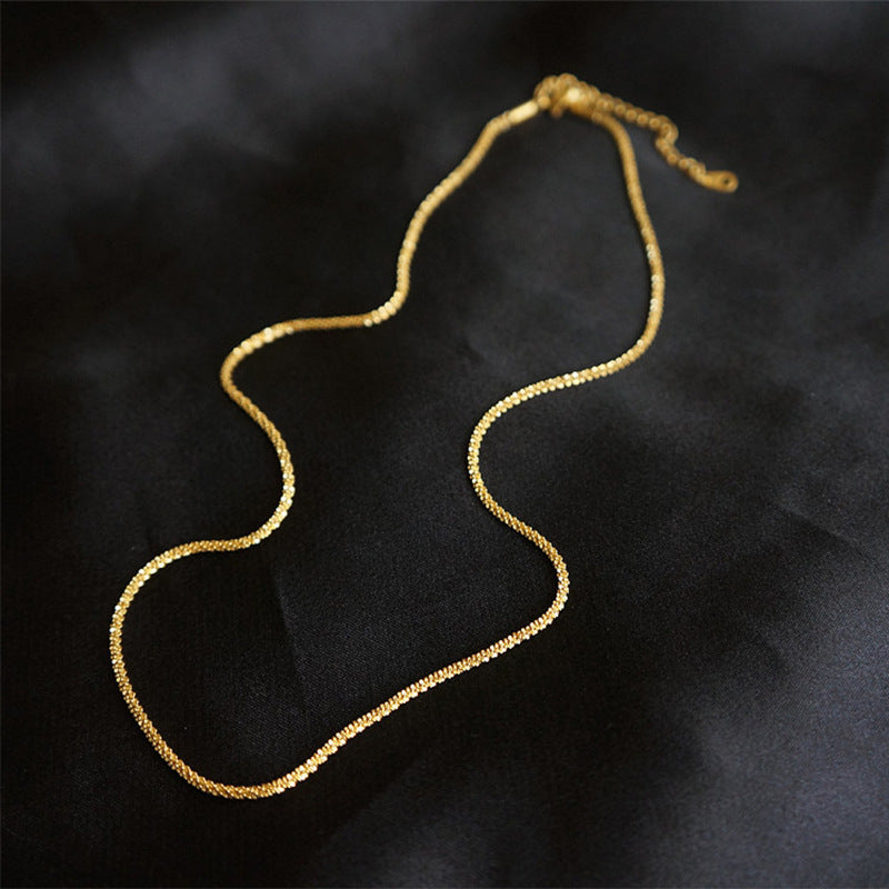 DAINTY GOLDEN SPARKLE NECKLACE